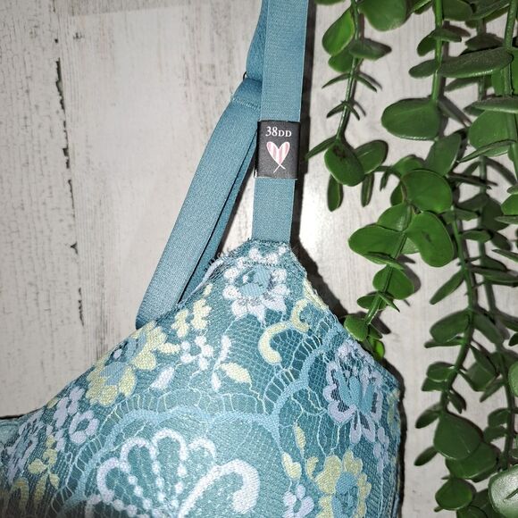 NWT Victoria Secret Dream Angels Bra - Picture 6 of 16